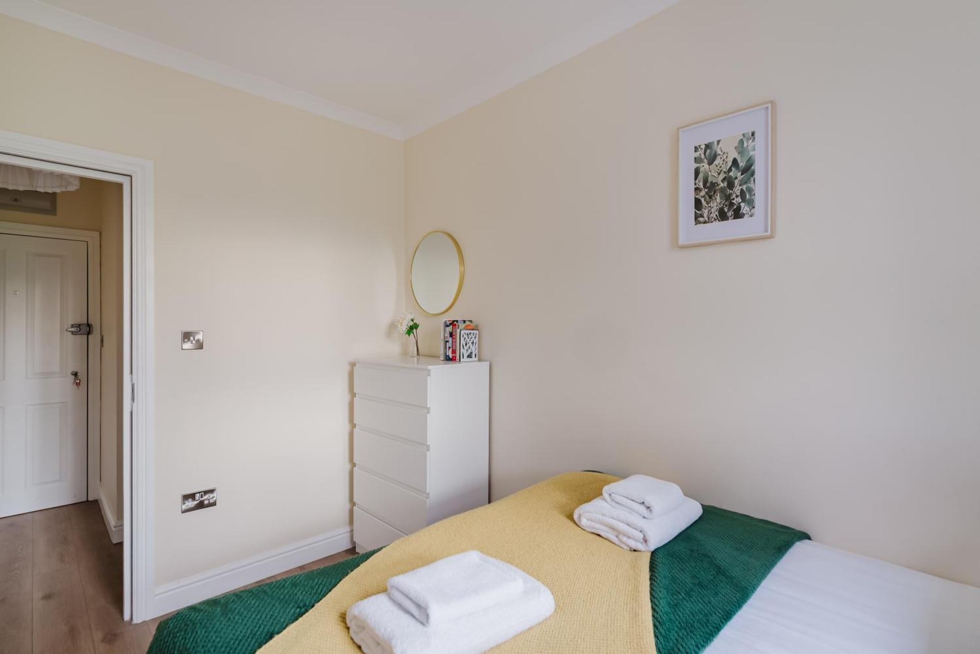 Apartamento Modern Cosy Corner Flat 3 Bed And Loft Sleep 7 People Londres Exterior foto