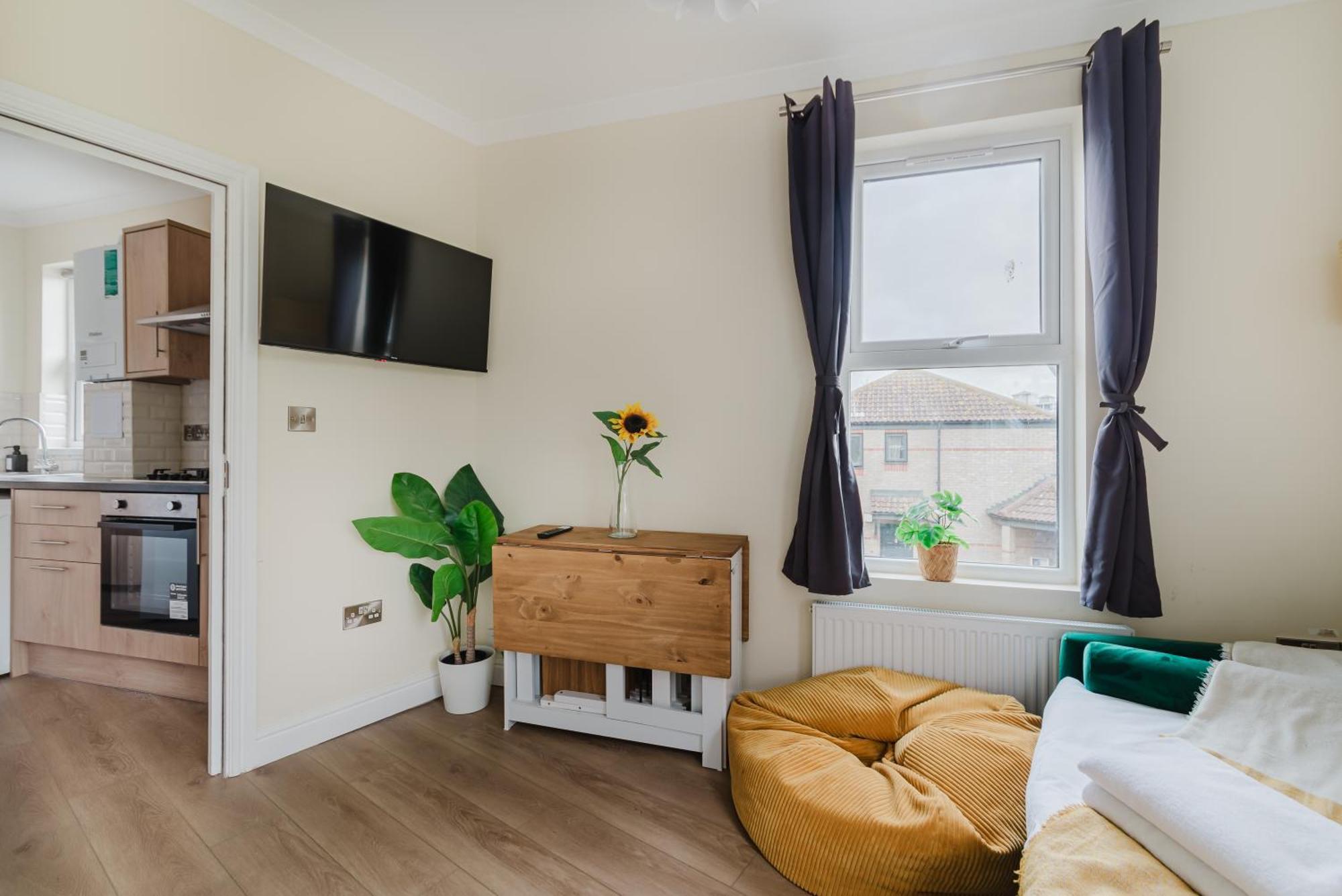 Apartamento Modern Cosy Corner Flat 3 Bed And Loft Sleep 7 People Londres Exterior foto