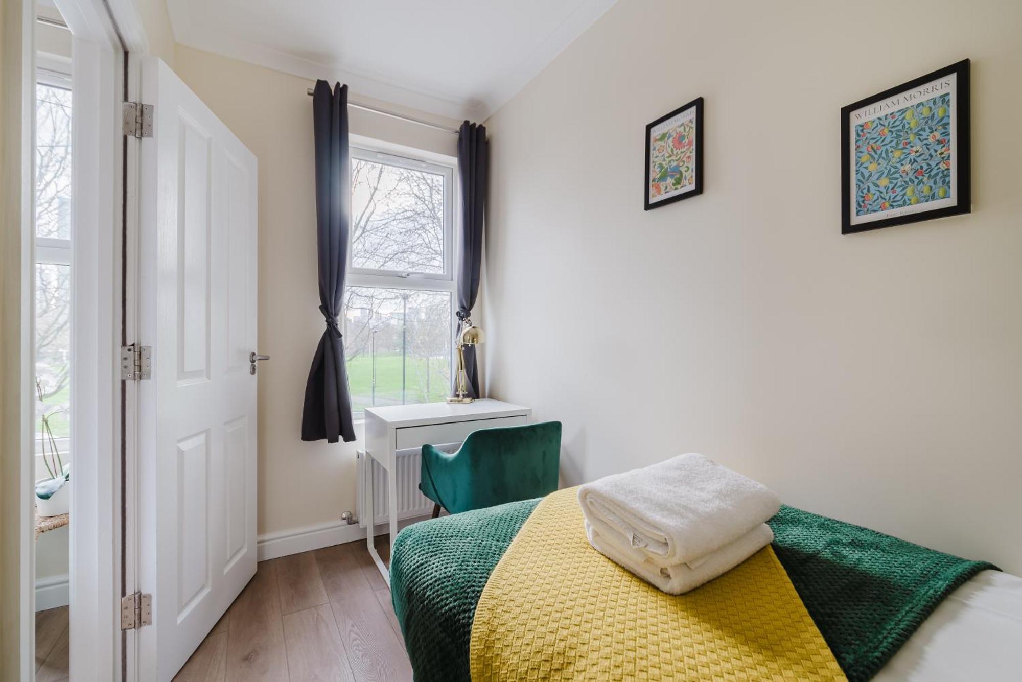 Apartamento Modern Cosy Corner Flat 3 Bed And Loft Sleep 7 People Londres Exterior foto